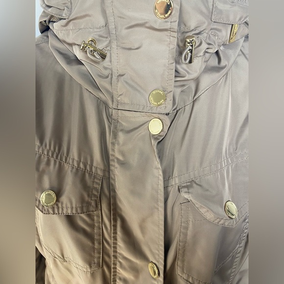 MICHAEL KORS Women's Tan Anorak Jacket - Picture 6 of 16